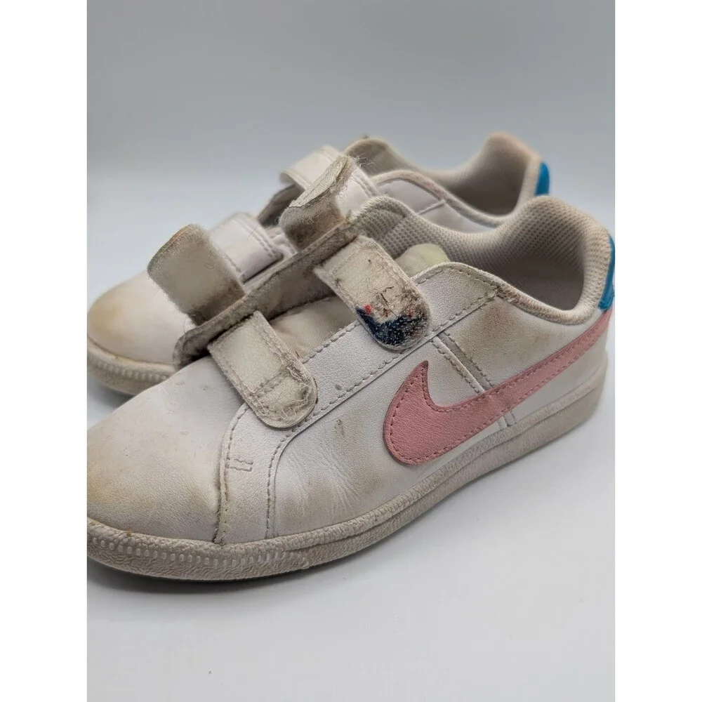Nike classic timeless